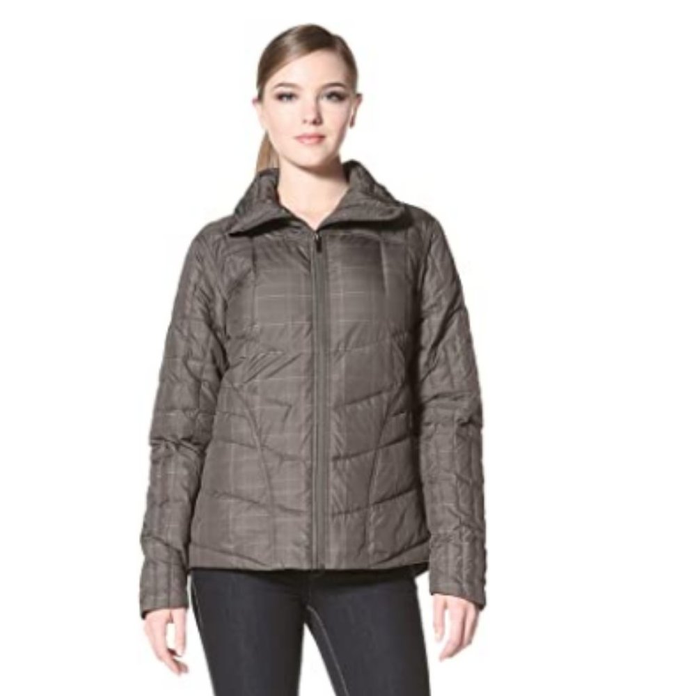 Nau Women's Down Coat